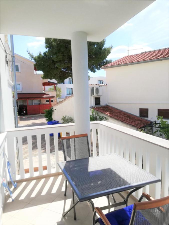 Apartments Janja Murter Exterior photo